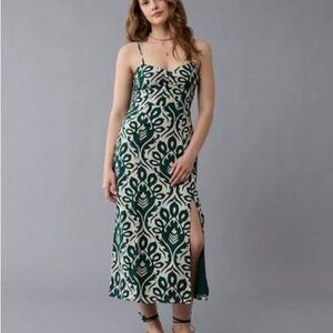 American Eagle Catie Corset Green Patterned Midi Dress medium